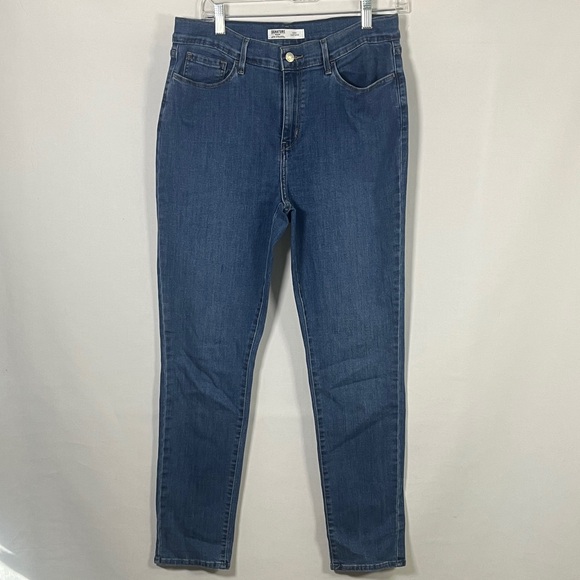Levi's Jeans Women's Signature Slim Taper Size 12 Classic Mid-Rise Denim Skinny - Picture 1 of 8